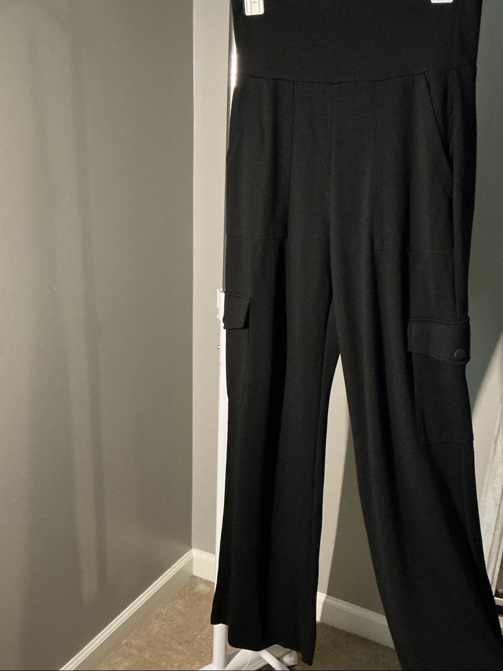EUC CAbi Black Wide-Leg Chargo Style #4507R Ponte Pants